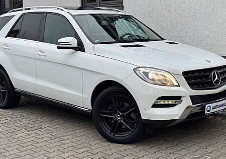 Mercedes-Benz ML 350 CDI BT Sportpaket/Leder/Comand/Ils/Shd*