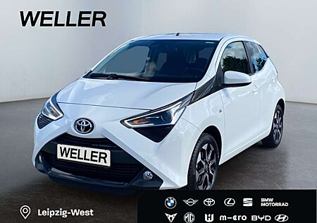 Toyota Aygo x-play Team D *Kamera*CarPlay*DAB*Klima*BT*