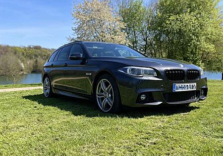 BMW 530 d xDrive*HuD*PDC*AHK*H&K*PANO*M-Paket