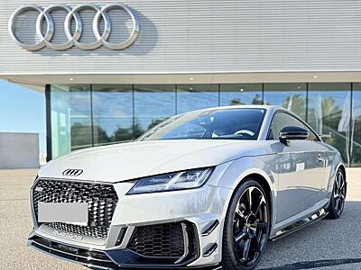 Audi TT RS Iconic Edition (81/100) signed by W. Röhrl