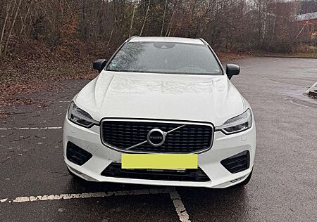 Volvo XC 60 XC60 XC60 B5 Mild-Hybrid Benzin AWD R Design
