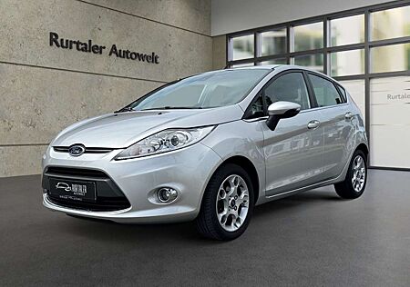 Ford Fiesta Titanium *KLIMAAUT.*PDC*SHZ*1.BESITZ*TÜV*