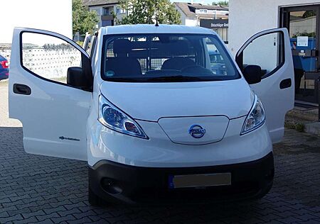 Nissan E-NV200