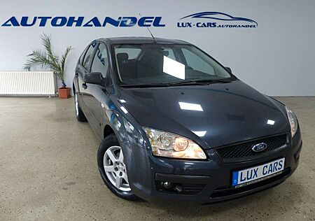 Ford Focus Lim. Trend 1,6