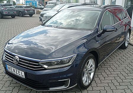 VW Passat Variant Volkswagen GTE