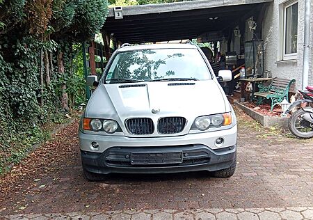 BMW X5 3.0 i