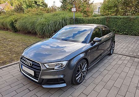 Audi A3 1.0 TFSI Limousine - 2xS-line,DCC,Sportpaket