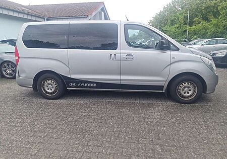 Hyundai H-1 2.5 CRDi Travel