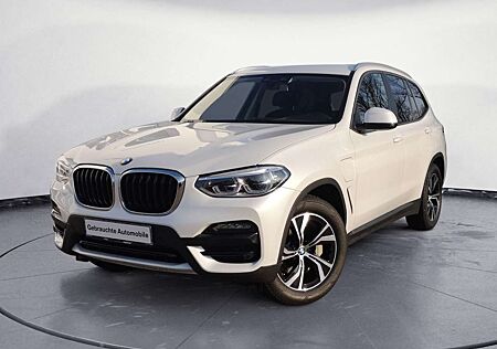 BMW X3 xDrive30e ADVANTAGE AT Aut. Klimaaut. AHK PDC