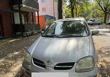 Nissan Almera Tino dCi acenta PLUS