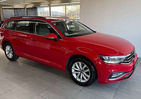VW Passat Variant Volkswagen Passat*Variant*Business*Navi*Virtual*Kamera*ACC*