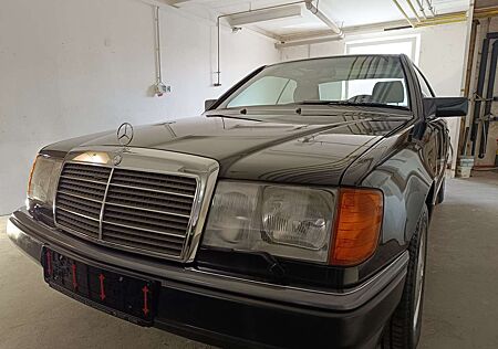 Mercedes-Benz 320 CE