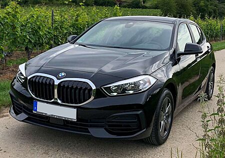 BMW 118 Navi, Tempomat, Einparkhilfe