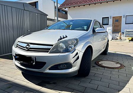 Opel Astra Cosmo