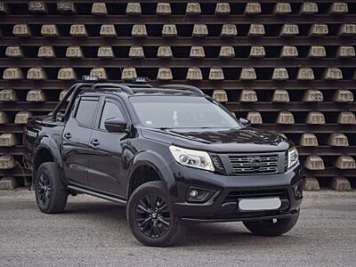 Nissan Navara Navara DC 4x4 Autm. EU6 N-Connecta