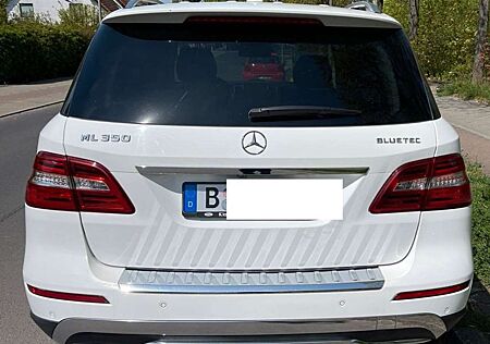 Mercedes-Benz ML 350 BlueTEC 4MATIC 7G-TRONIC