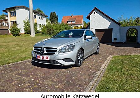 Mercedes-Benz A 180 URBAN/Leder/Rückfahrkamera/Garantie