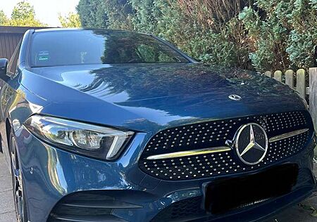 Mercedes-Benz A 180 AMG-Line