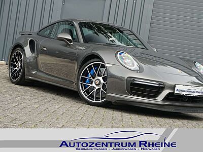 Porsche 911 Turbo S LIFT ACC RFK 18-Wege Burmester SHD