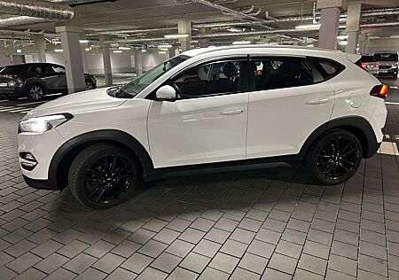 Hyundai Tucson blue Trend 2WD