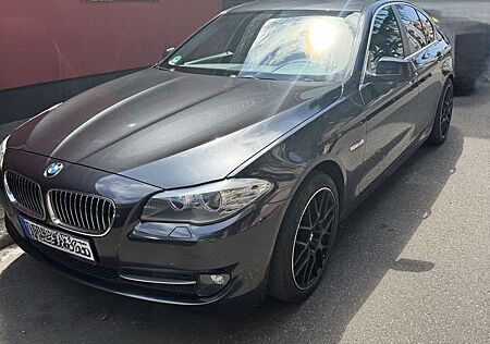 BMW 525d 525 Sport-Aut.