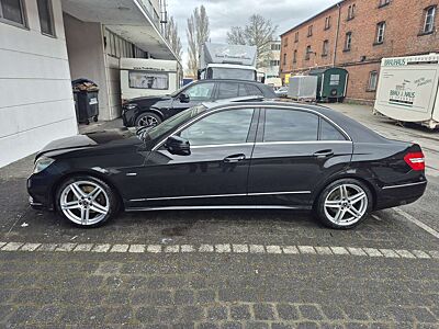 Mercedes-Benz E 250 CDI DPF BlueEFFICIENCY Automatik Elegance
