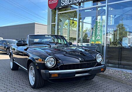 Fiat Pininfarina 124 Spider