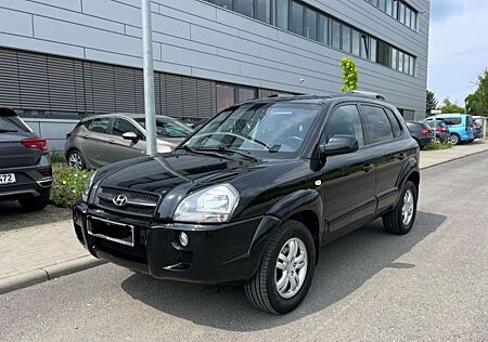 Hyundai Tucson 2.0 2WD Team 08