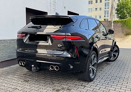 Jaguar F-Pace AWD SVR