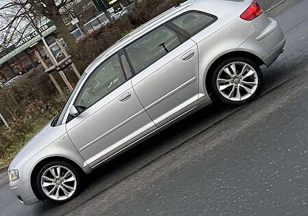 Audi A3 2.0 TDI Sportback DSG Ambiente