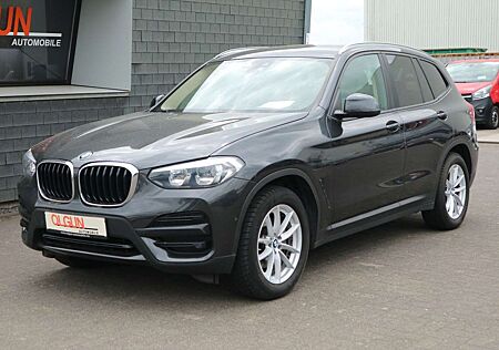 BMW X3 sDrive 20 d *LEDER*AHL*KAMERA*LED*NAVI*SHZ*