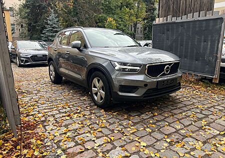Volvo XC 40 XC40 XC40 Basis 2WD Automatik