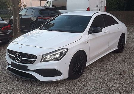 Mercedes-Benz CLA 180 AMG Amg pakket FACELIFT!