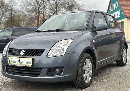 Suzuki Swift 1.2 Club 4x4 / Klima / Allrad / TÜV Neu