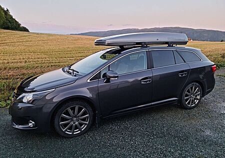 Toyota Avensis Combi 1.8 Multidrive S Executive