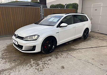 VW Golf Variant Volkswagen GTD BMT