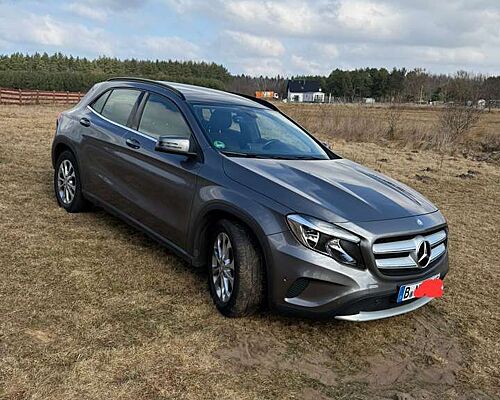 Mercedes-Benz GLA 200 (CDI) d 4Matic 7G-DCT Style