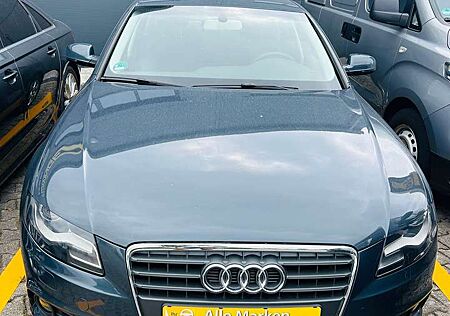 Audi A4 Attraction