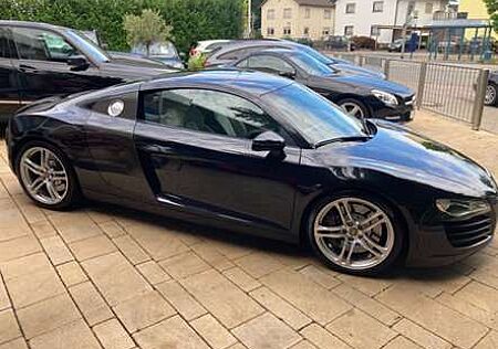 Audi R8 4.2 FSI quattro R tronic