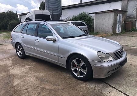 Mercedes-Benz C 220 CDI T AVANTGARDE