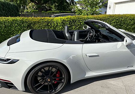 Porsche 992 911 Carrera Cabrio 4 GTS PDK