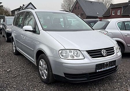 VW Touran Volkswagen 1.6 FSI Trendline