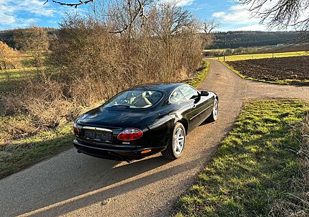 Jaguar XK8 4.2 Coupe Facelift