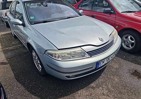 Renault Laguna 3.0 V6 Initiale