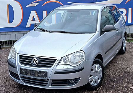 VW Polo Volkswagen Tour *1.HAND*TEMPOMAT*PDC*SHZ*KLIMA*HU/TÜV NEU*