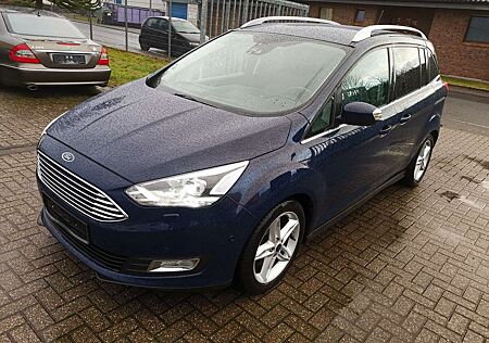 Ford Grand C-Max Titanium MOTORSCHADEN !