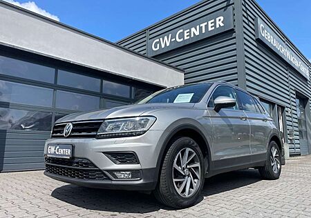 VW Tiguan Volkswagen Sound DSG / ACC / Navi / LED / CarPlay