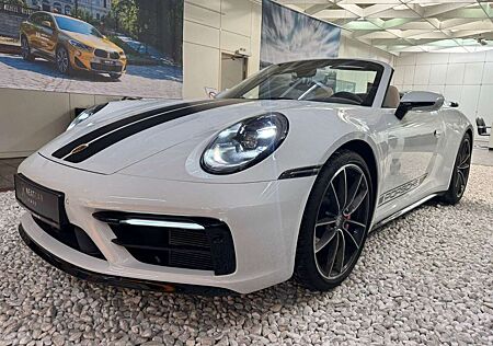Porsche 911 Carrera 4S Cabriolet Heritage Mtrx.