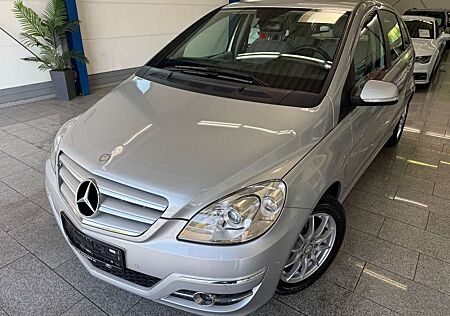 Mercedes-Benz B 200 *SPORT-EDITION*AUTOM*TMP*NAVI*SHZ*LEDER*PTS