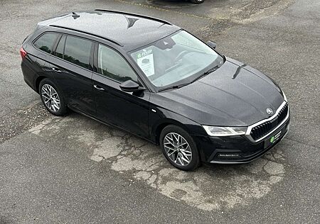 Skoda Octavia Combi Ambition 2.0 TDI AHK LED SHZ NAVI